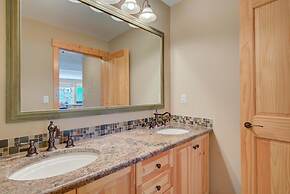 Taylor's Crossing #210 3 Bedroom Condo by RedAwning