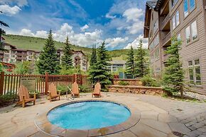 Taylor's Crossing #210 3 Bedroom Condo by RedAwning