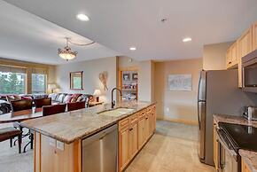 Taylor's Crossing #210 3 Bedroom Condo by RedAwning