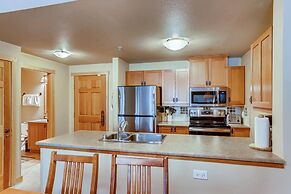 Passage Point 202 2 Bedroom Condo by RedAwning