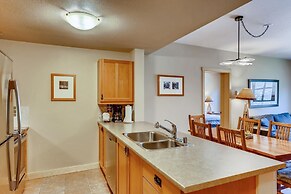 Passage Point 202 2 Bedroom Condo by RedAwning