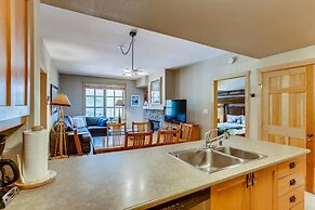 Passage Point 202 2 Bedroom Condo by RedAwning