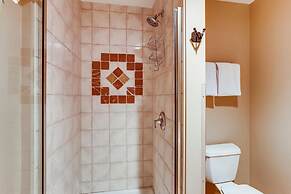 Passage Point 202 2 Bedroom Condo by RedAwning