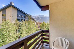 Passage Point 202 2 Bedroom Condo by RedAwning