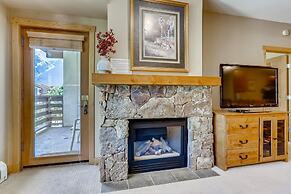 Passage Point 202 2 Bedroom Condo by RedAwning