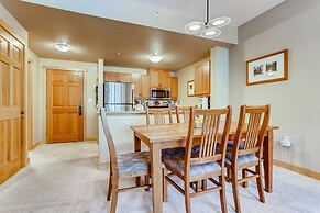 Passage Point 202 2 Bedroom Condo by RedAwning