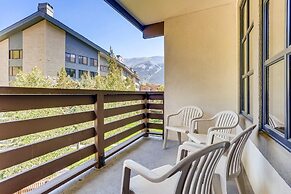 Passage Point 202 2 Bedroom Condo by RedAwning