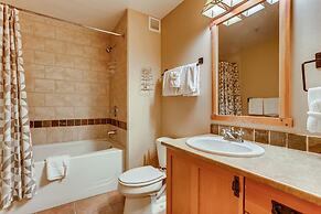 Passage Point 202 2 Bedroom Condo by RedAwning