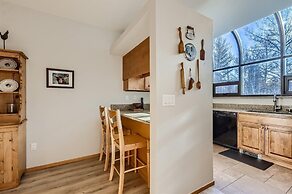 Creek Condos C-1 3 Bedroom Condo by RedAwning