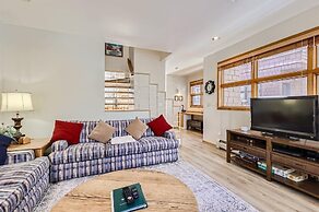 Creek Condos C-1 3 Bedroom Condo by RedAwning