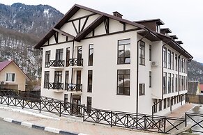 More Apartments na Plotinnoy 2-3