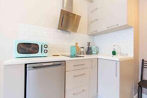 More Apartments na Plotinnoy 2-3