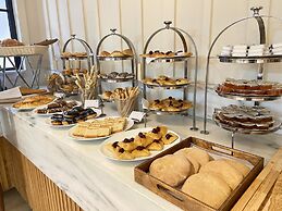 Holiday Inn Goa Candolim by IHG