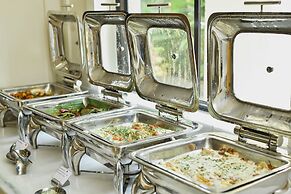 Holiday Inn Goa Candolim by IHG