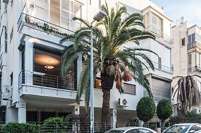 Luxury 3 BR Near the Beach