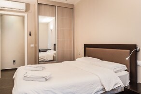 Luxury 3 BR Near the Beach