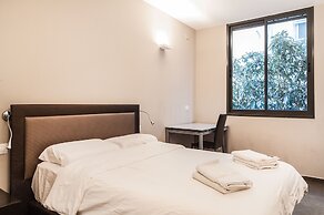 Luxury 3 BR Near the Beach