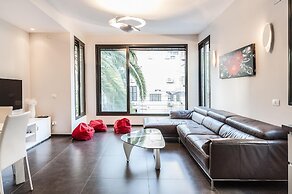 Luxury 3 BR Near the Beach