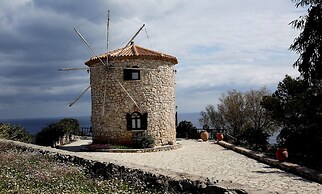 Potamitis Windmills & Apartments