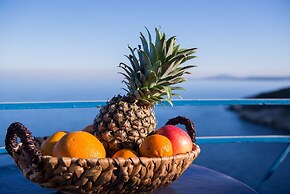 Potamitis Windmills & Apartments