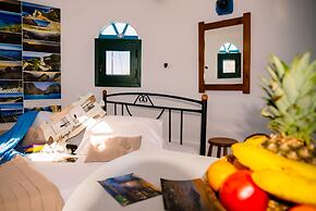 Potamitis Windmills & Apartments