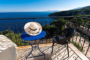 Potamitis Windmills & Apartments