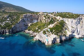 Potamitis Windmills & Apartments