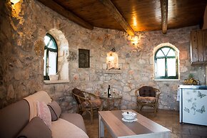 Potamitis Windmills & Apartments