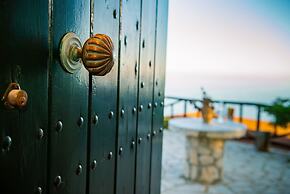 Potamitis Windmills & Apartments