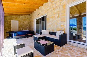 Villa Mateo
