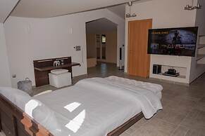 Villa Elegio by CorfuEscapes