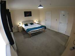 Quayside Properties 4 hotel type rooms