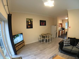 Quayside Properties 4 hotel type rooms