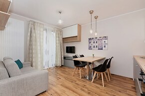 Apartment Poznan Dominikanska by Renters