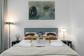 Apartment Poznan Matejki by Renters