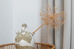 Apartment Poznan Matejki by Renters