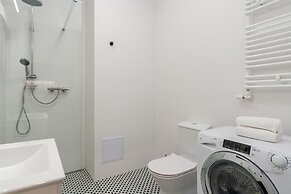 Apartment Poznan Matejki by Renters