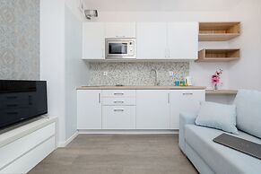 Apartment Poznan Strzelecka by Renters