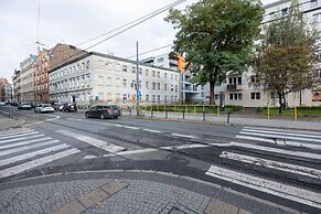 Apartment Poznan Strzelecka by Renters