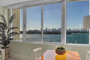 1100 West Avenue By MWG Hospitality