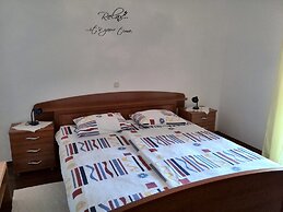 Room in B&B - Apartments Raffaello / Bedroom S2