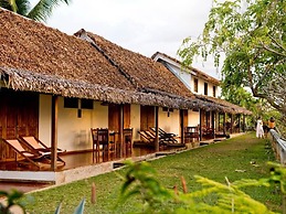 Eenjoy Your Relaxing Vacation Right on the Beach at Hotel Belvedere la