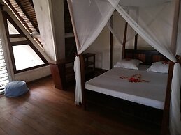 Au Belvedere La Villa Offers a Grand Expirience Wail in Madagascar