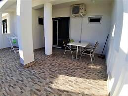 Room in Guest Room - Guesthouse Raffaello