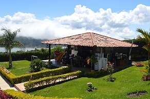 Finca Lago Calima With Excellent View