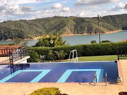 Finca Lago Calima With Excellent View