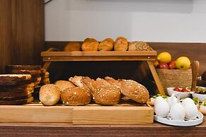 Bb Marina - Deluxe Double Room With Balcony and Sea View