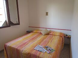 Comfy Seafront Apartment - Beahost