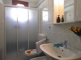 Comfy Seafront Apartment - Beahost