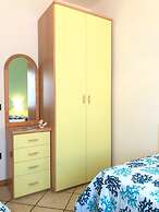 Enjoy the sun From the Garden of our Flat!